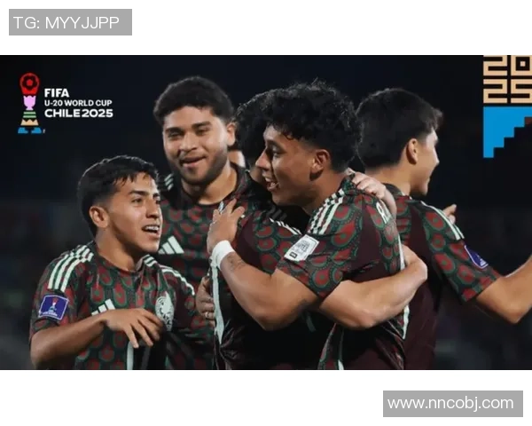 足球小球星如何通过精湛过人技巧在比赛中创造惊艳时刻提升个人魅力